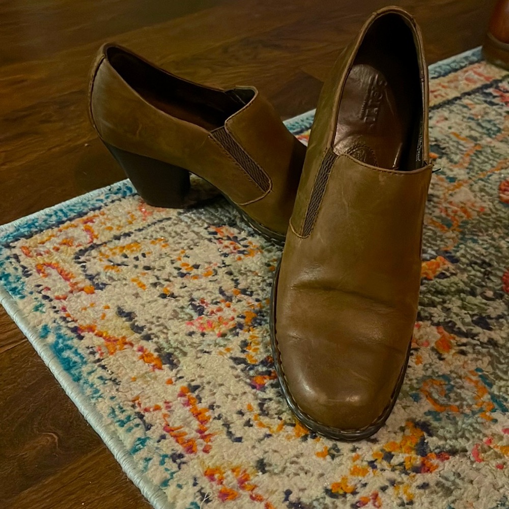 BORN LEATHER SHOES